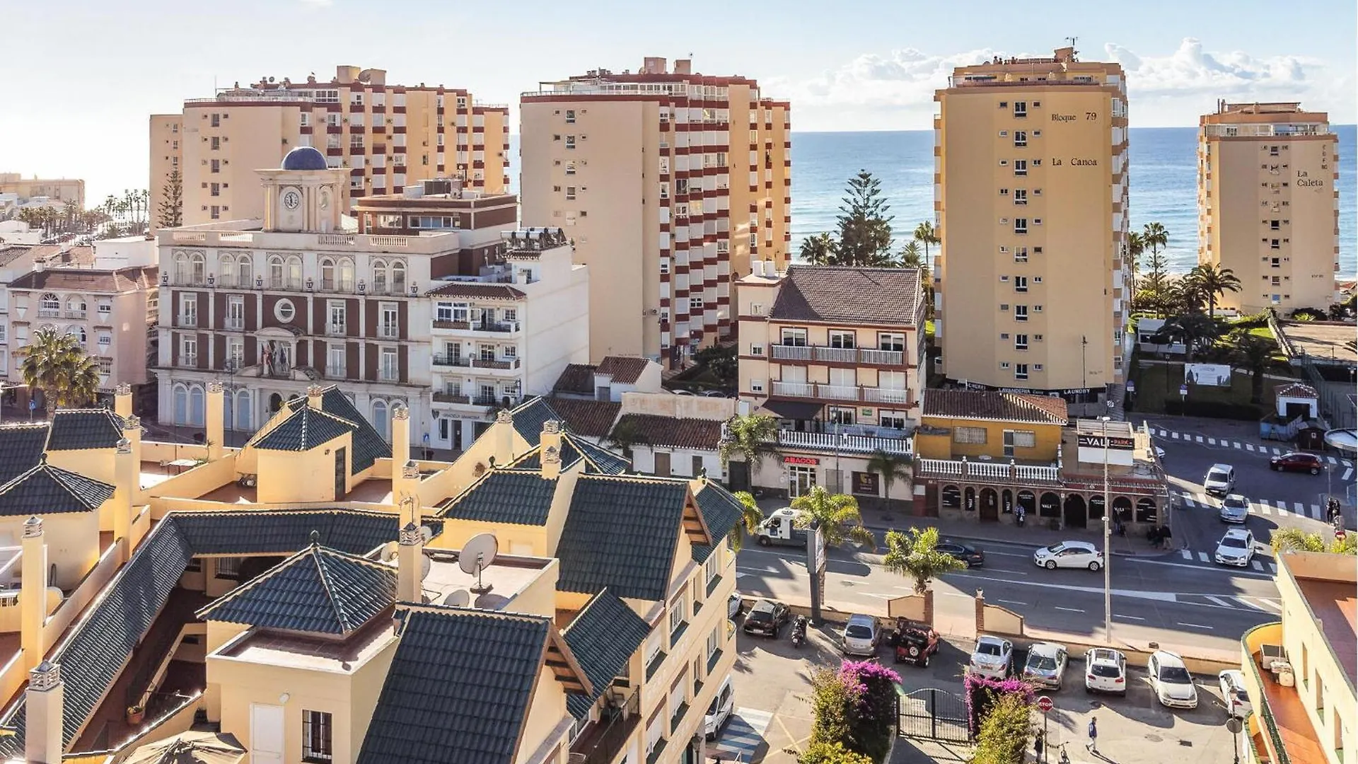 Gorgeous Apartment In Torrox With Wifi